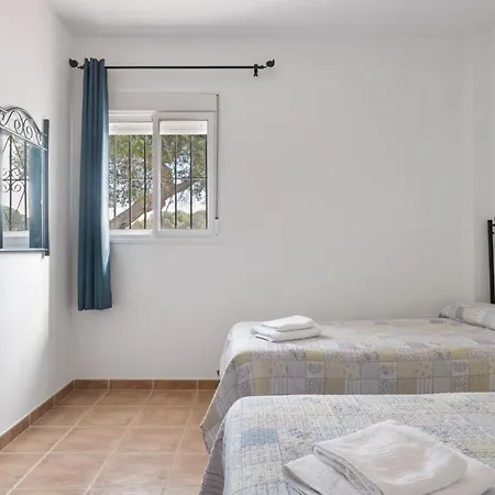 Holiday home Casa Nesenka 1 *