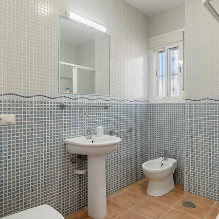 Holiday home Casa Nesenka 1 *